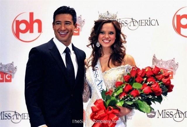 Miss_America/21-miss-america-2009-katie-stam-with-mario-lopez_1463466714.jpg