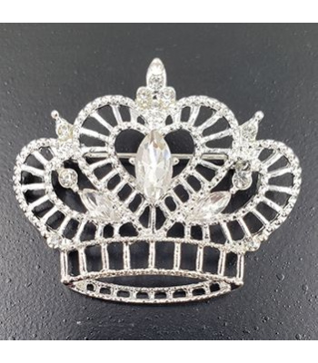 true_heart_crown_pin